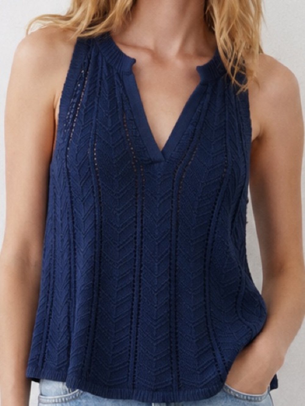 LOFT Navy Academy Textured Knit Sleeveless Sweater Tank V-Neck Chevron Pointelle